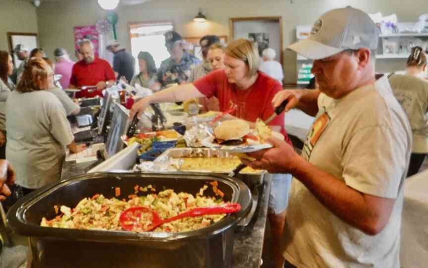 Country View Animal Care Center celebrates 20th anniversary