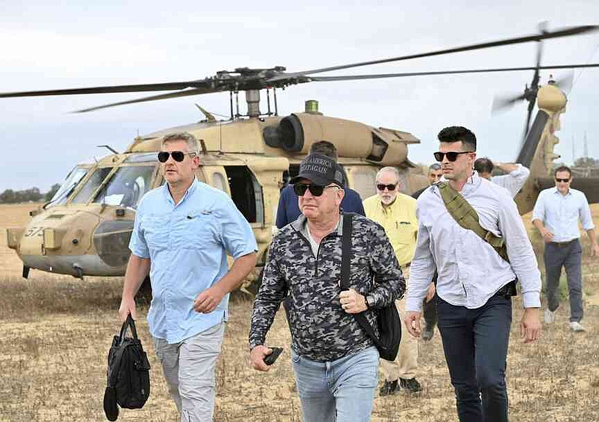 Trump envoy visits food aid site in Gaza
