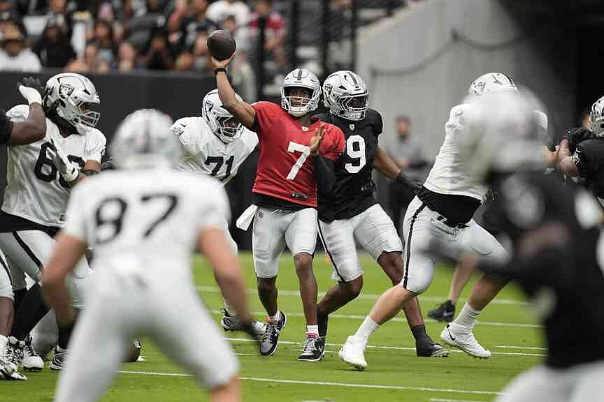 Kelly unpredictable as Raiders' new OC | The Arkansas Democrat