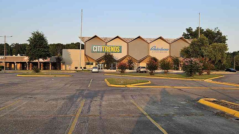 A wide-open parking space at Jefferson Square is pictured Thursday, Aug. 7, 2025. (Pine Bluff Commercial/I.C. Murrell)