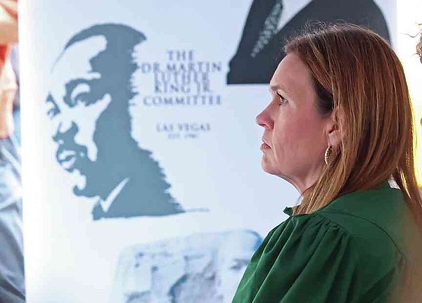 SUPREMACY LEADERS 希少メロハー 2006 Upper Deck Rookie Debut Materialization Game Worn LeBron