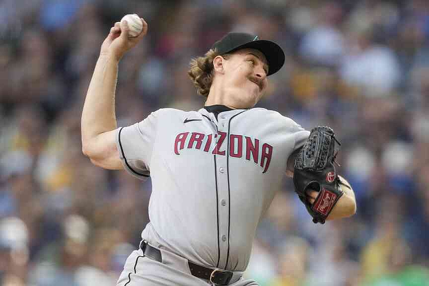 Diamondbacks reliever shines in long-awaited MLB debut | Northwest ...