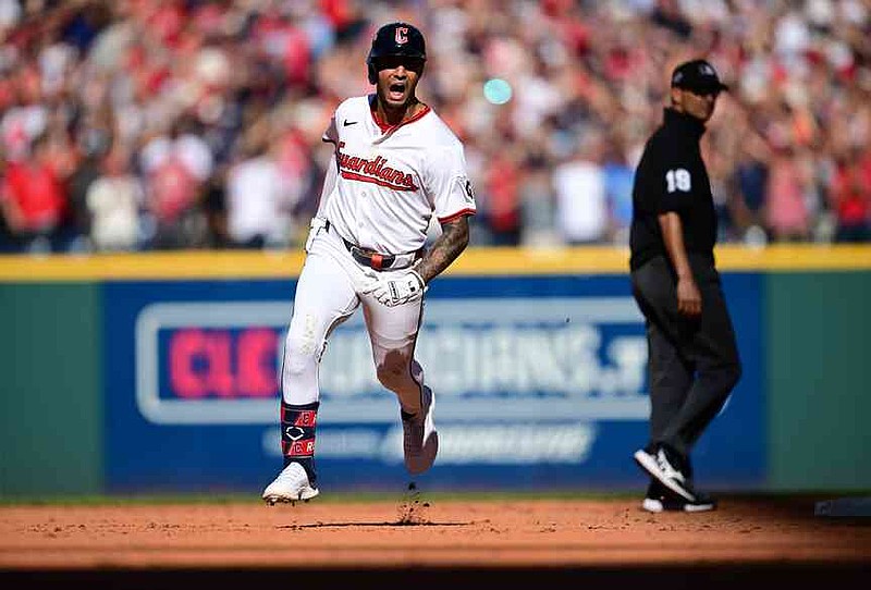 Cleveland rocks, forces Game 3 | The Arkansas Democrat-Gazette ...