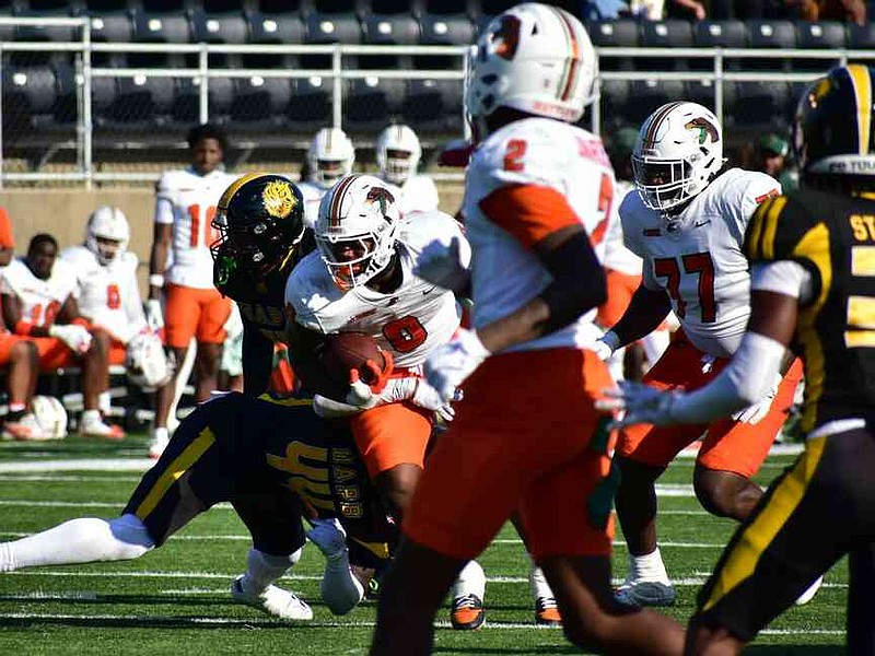 Florida A&M running back Thad Franklin Jr. finds running room. (Pine Bluff Commercial/I.C. Murrell)