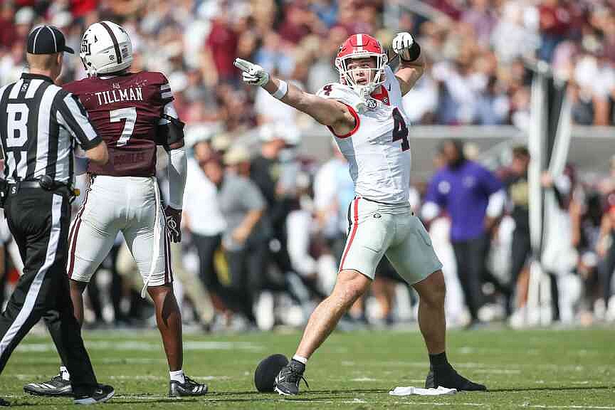 Dawgs, Longhorns peak prior to clash