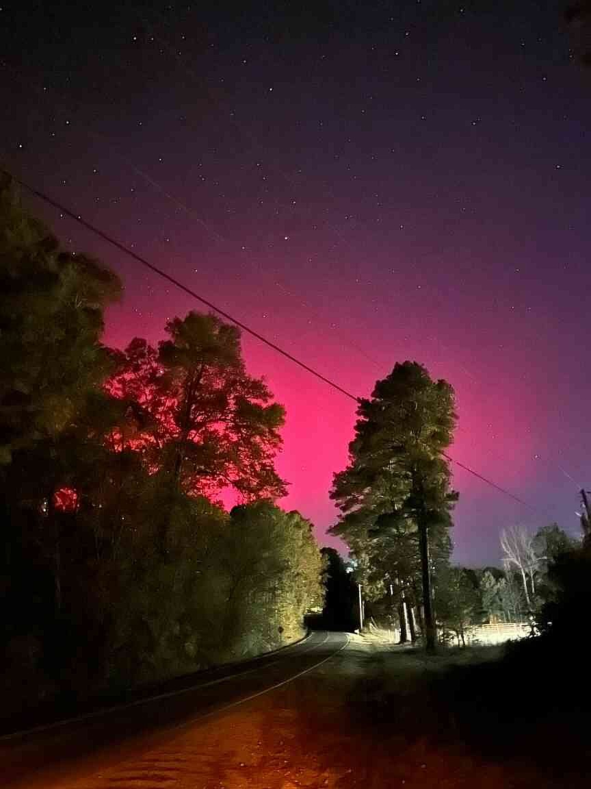 Aurora Borealis lights up Arkansas skies this week