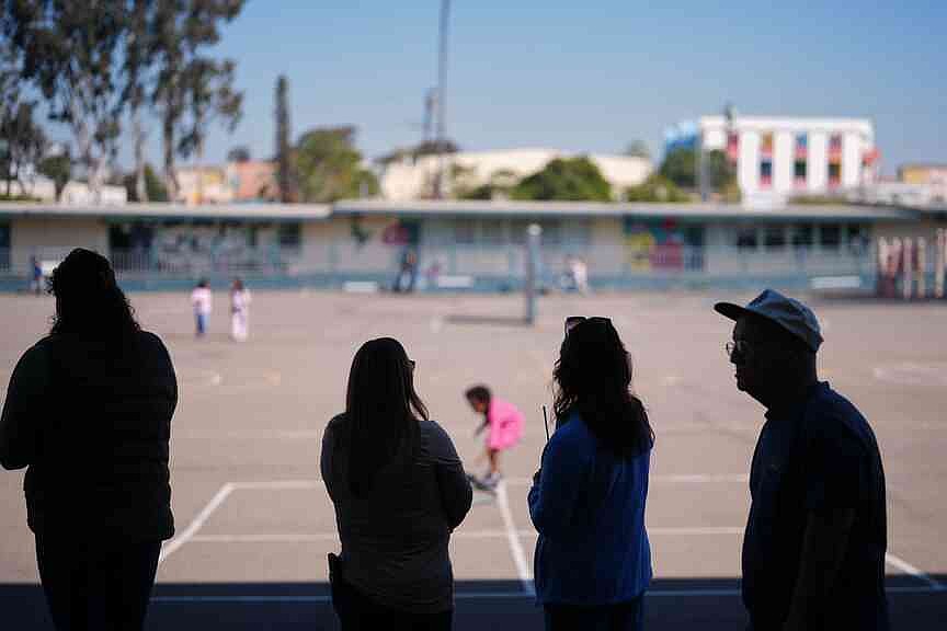 Enrollment of immigrant students in US plummets