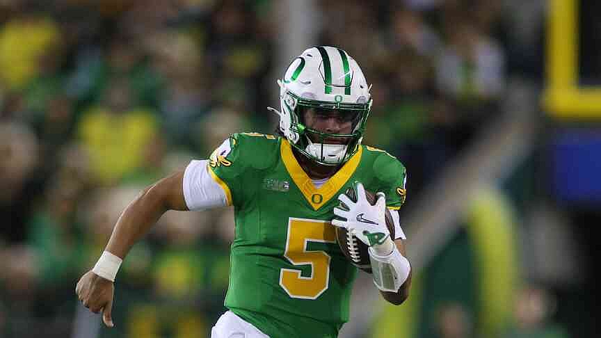 Oregon, Ole Miss flip spots at “6-7” in latest CFP rankings
