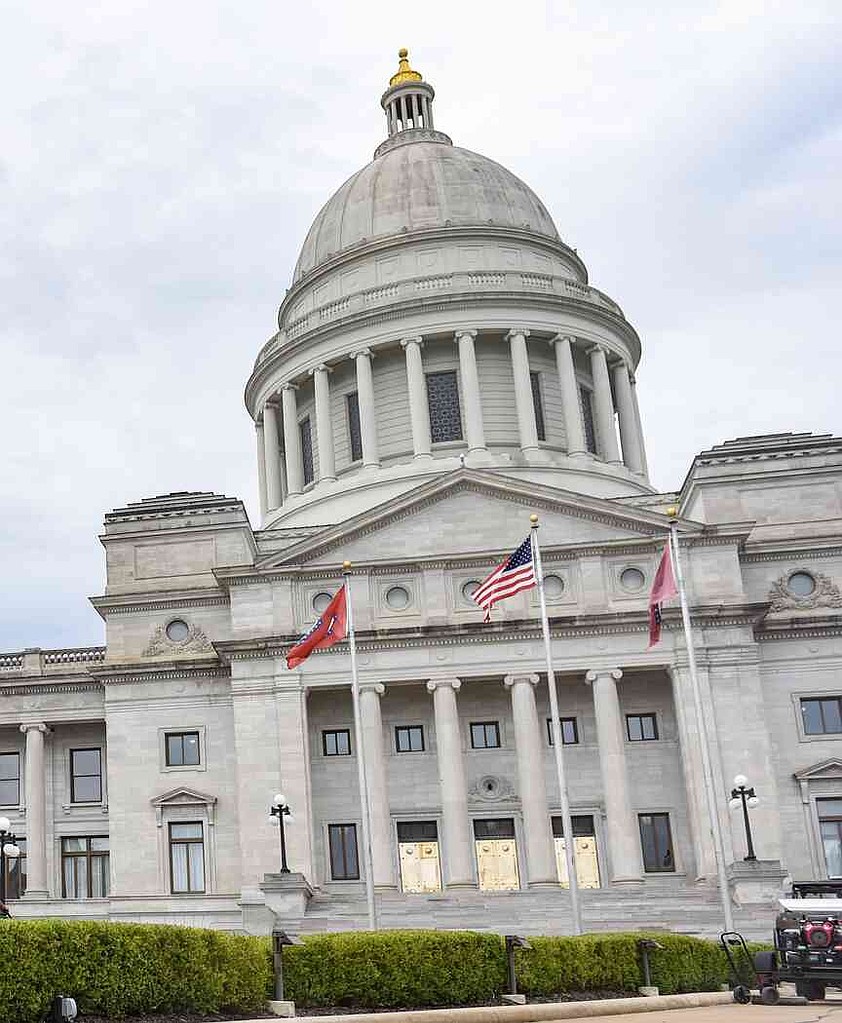Arkansas Symphony Orchestra to host 'Carols at the Capitol' inside the ...