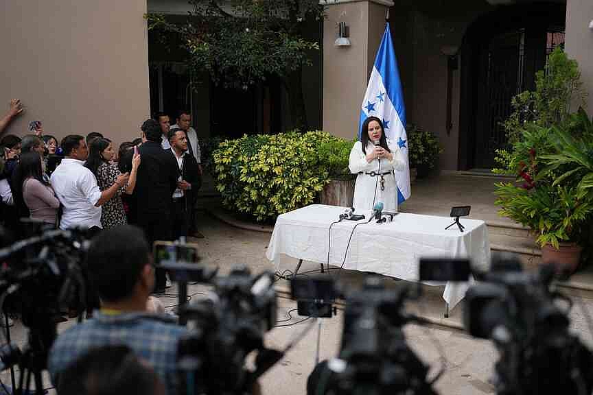 Ex-Honduras president pardoned, freed