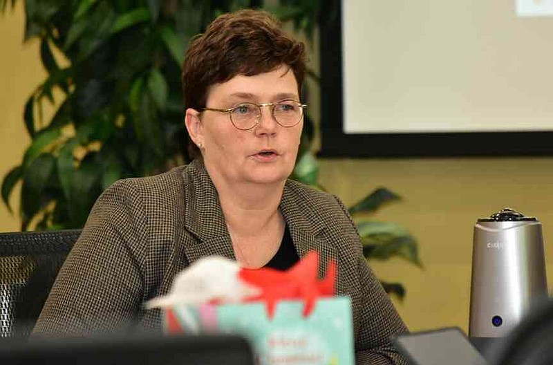 Donna Hunnicutt, vice president of instruction at Southeast Arkansas College, updates the college board on the potential removal from probation Wednesday, Dec. 10, 2025. (Pine Bluff Commercial/I.C. Murrell)