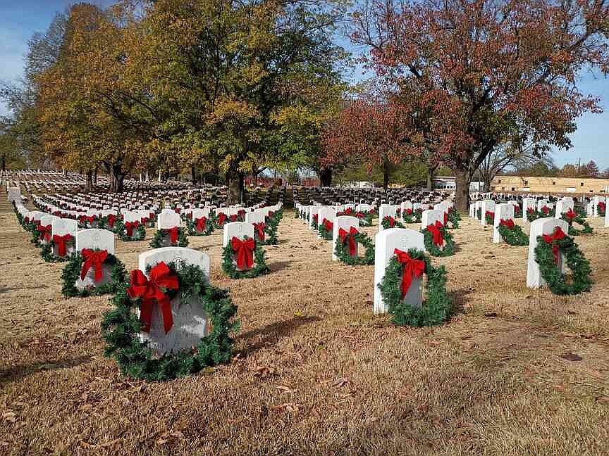 Wreaths Restored: Winds wreak havoc on holiday displays