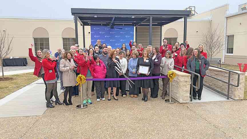 WATCH | CHI St. Vincent Rehabilitation Hospital opens mobility courtyard to aid in recovery