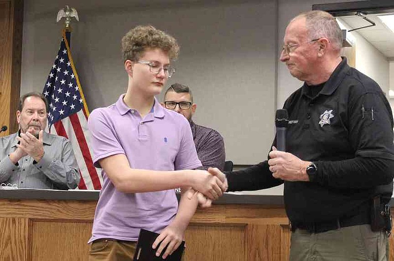 Pea Ridge Staff Milliard recognized for saving life | Pea Ridge Times