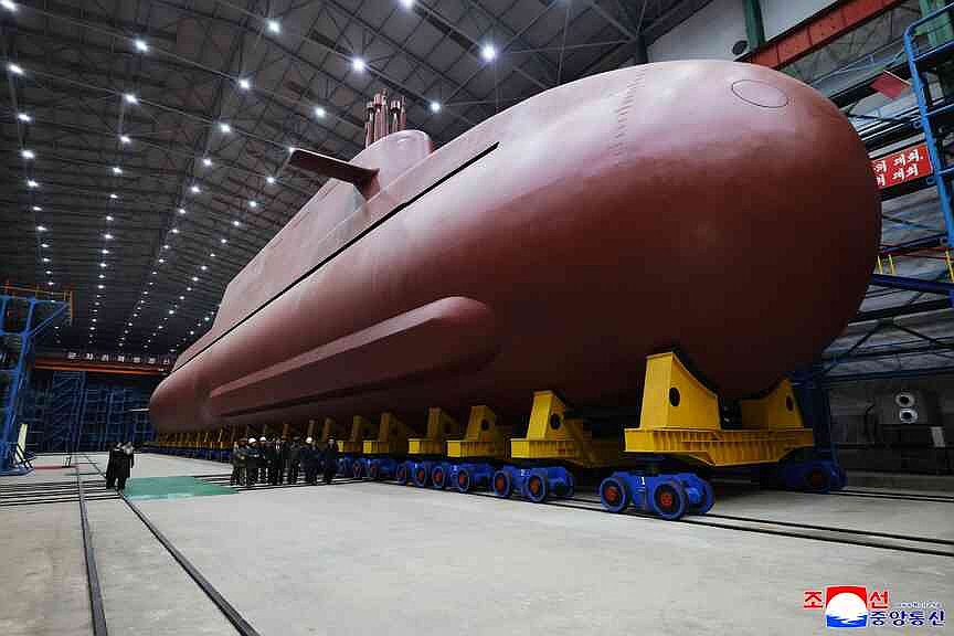 N. Korea shows sub construction