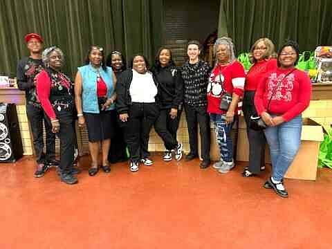 There were more than 50 volunteers, including pastors, students, and members of area organizations who turned out during the 17th annual Pine Bluff Community Christmas Potluck. (Special to The Commercial/The Heat Magazine)