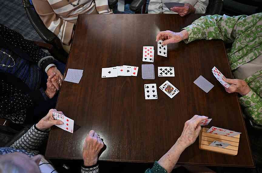 Women teach teenagers all about life