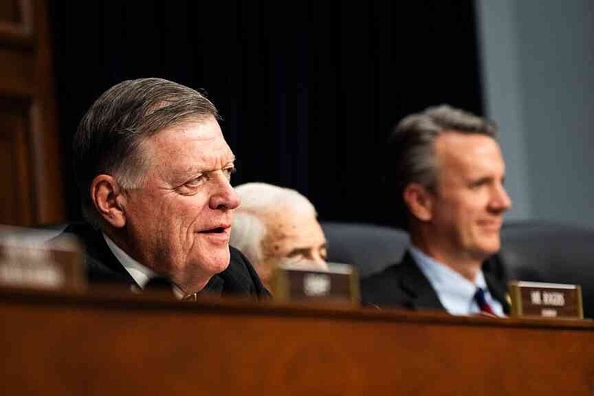 Congress agrees on funding bills