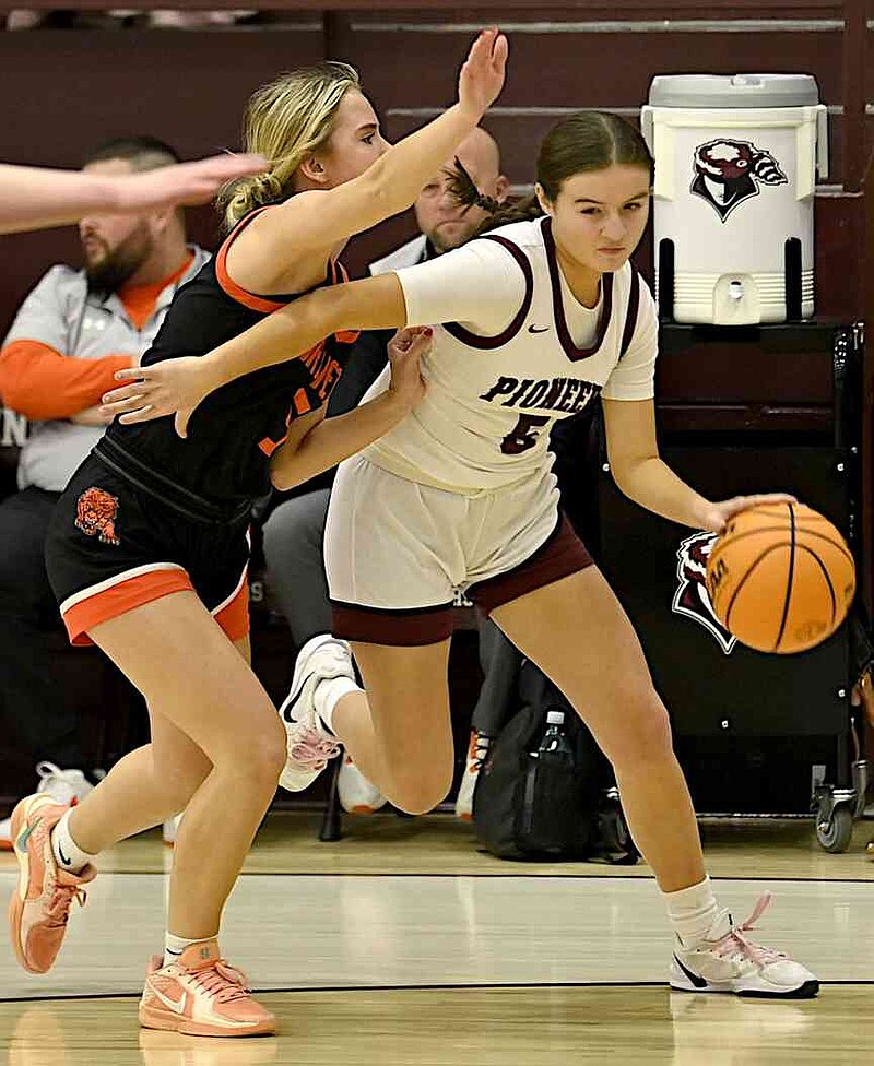 Gentry Sharp Gravette boys, girls take wins in Gentry | Westside Eagle Observer
