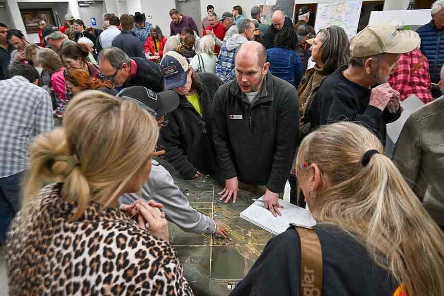 More than 200 attend listening session for proposed Springdale Bypass project | Northwest Arkansas Democrat-Gazette