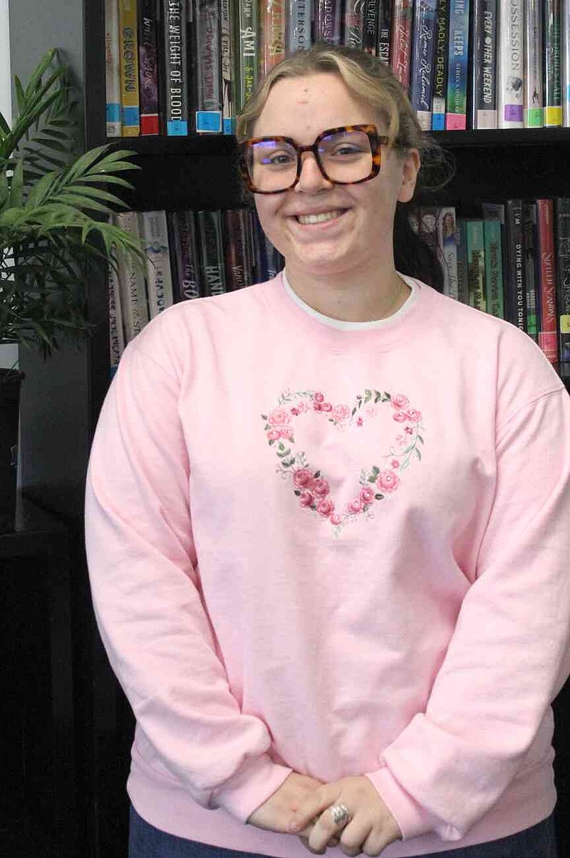 Annette Code Maple Ridge Meet the Blackhawk Colors Day maids | Pea Ridge Times