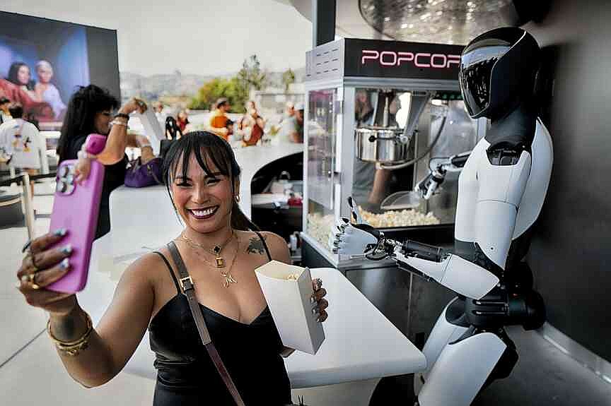 arkansasonline.com - Ed Ludlow and Kara Carlson Bloomberg (WPNS) - Musk says Tesla aims to sell Optimus robots in '27 | Arkansas Democrat Gazette