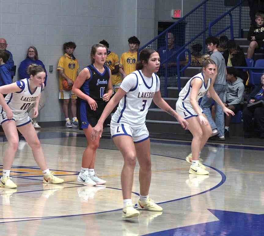 Lady Rams remain in second place, Rams can’t pull off upset at Benton ...