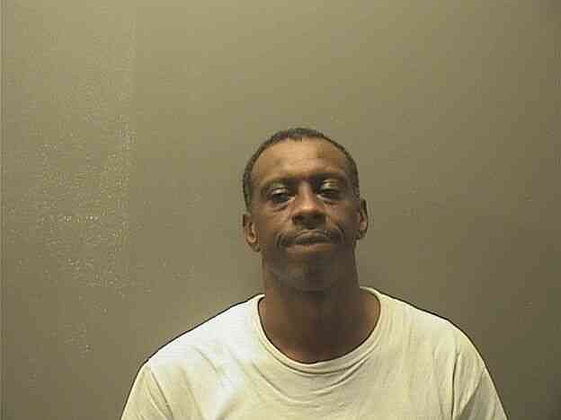 Hot Springs man arrested for alleged use of stolen credit card at pawn shop