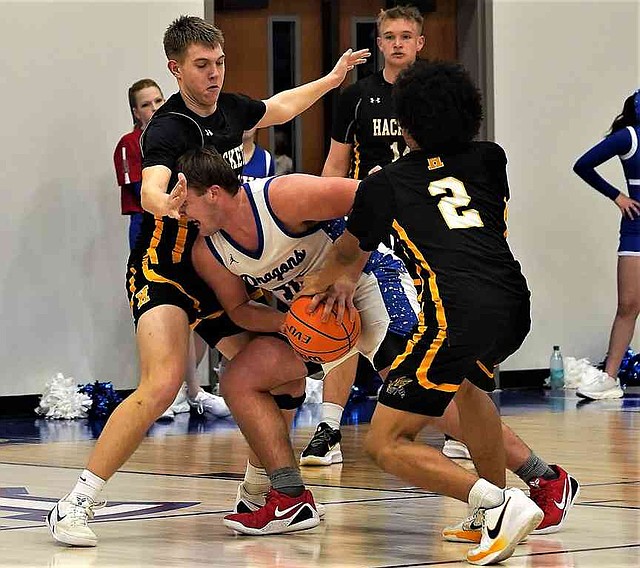 Hackett comes from behind on the road trailing by double-digits to ...