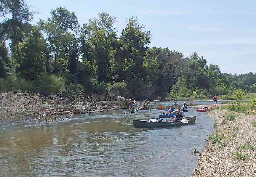 Tyson, Cargill settle with Oklahoma in Illinois River case