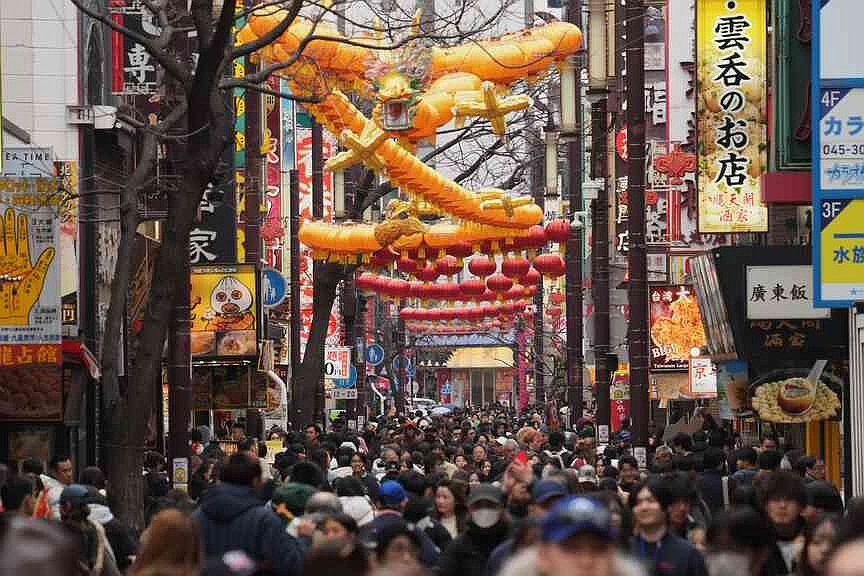 China rings in Year of the Horse with Lunar New Year festivities