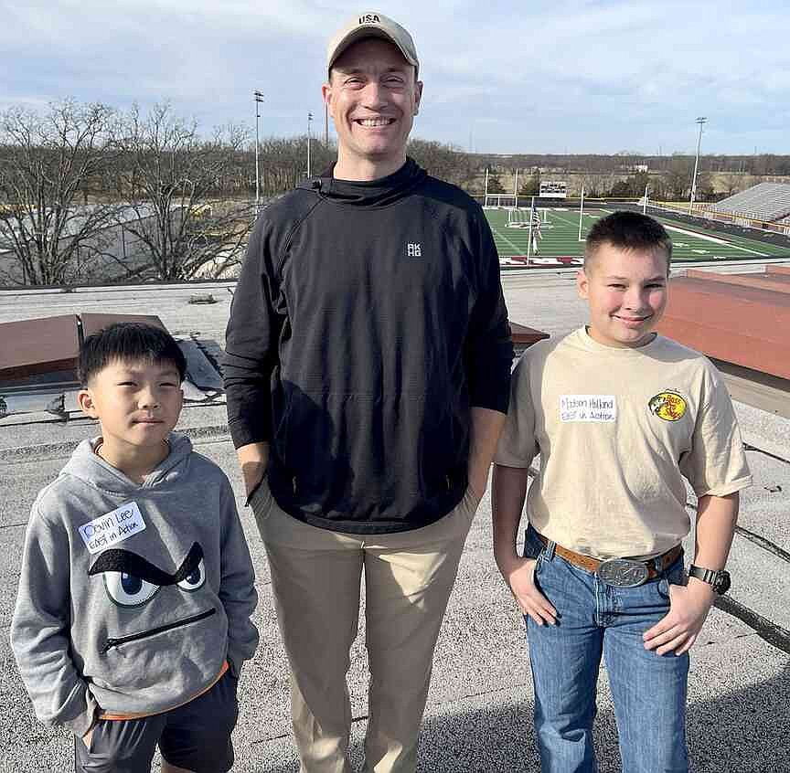 Gentry Middle School students help bring 40/29 Skycam to campus to strengthen storm tracking in Northwest Arkansas