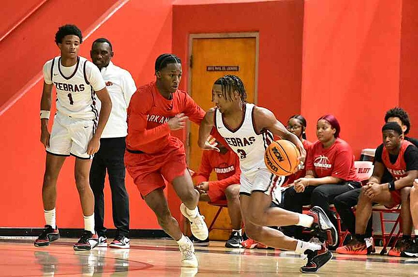 Pine Bluff falls to Texarkana on senior night | Pine Bluff Commercial News