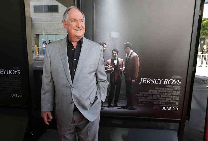 Rock singer Neil Sedaka dies at 86