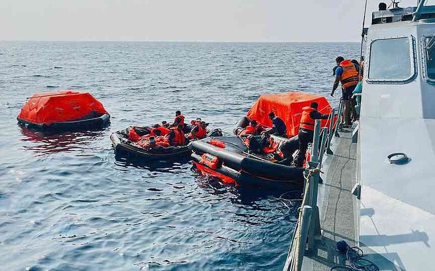 Sri Lanka rescues Iranian sailors