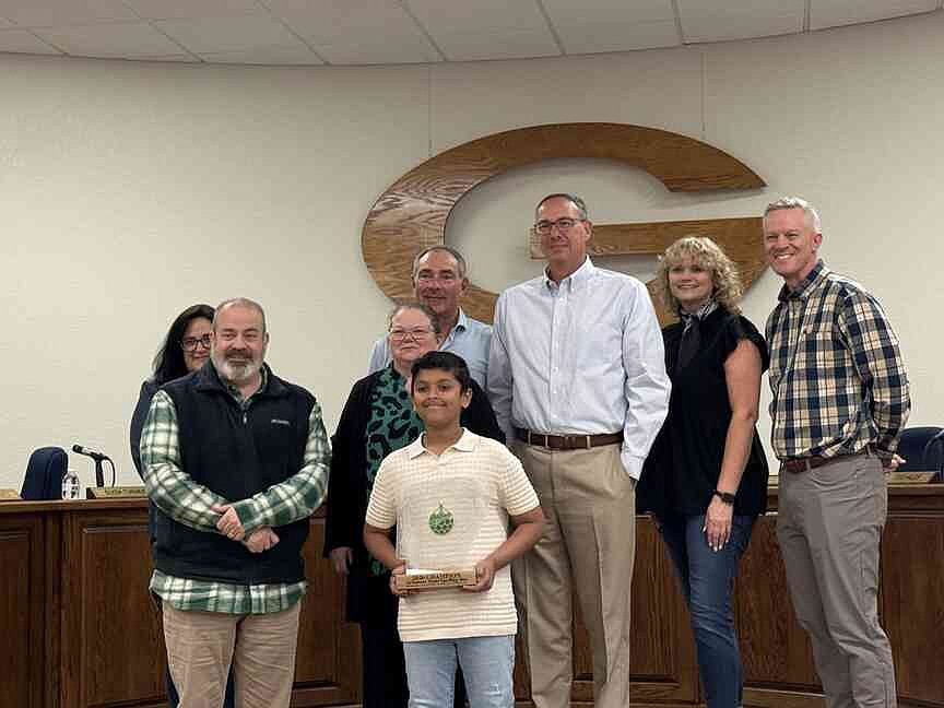 Greenwood School Board recognizes students for statewide wins