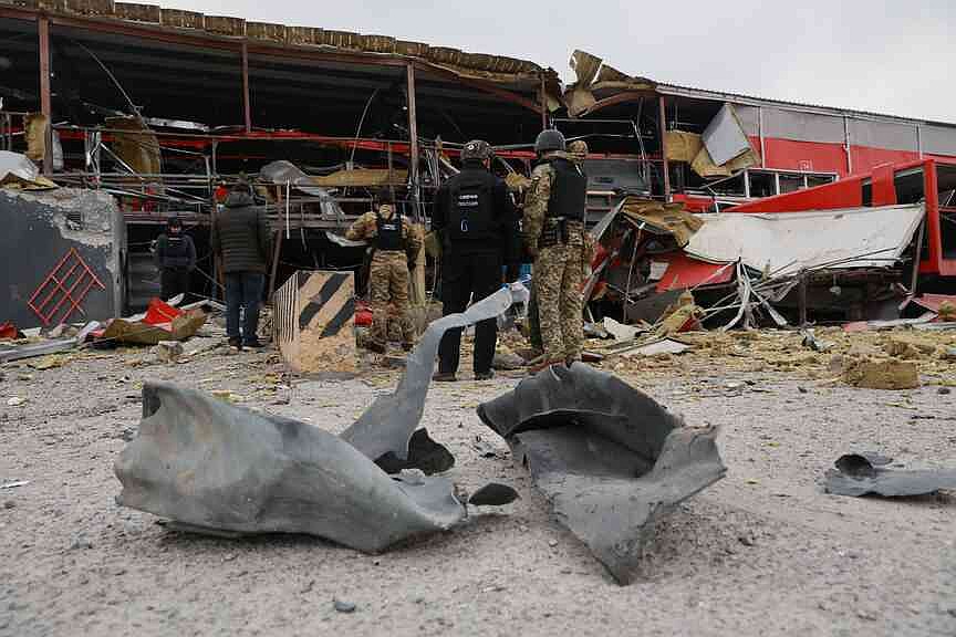 Zelenskyy urges steady support for Ukraine