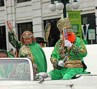 WATCH | 23rd World's Shortest St. Patrick's Day Parade an Electra-fying  event | Hot Springs Sentinel Record