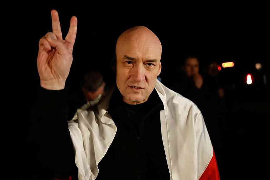 Lukashenko orders release of 250