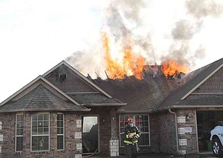 Stacey Way Fire Family and pets safely escape blaze | Pea Ridge Times