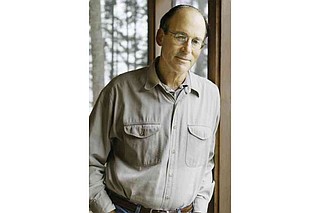 Tracy Kidder, Pulitzer-winning author who turned unlikely subjects into bestsellers, dies at 80