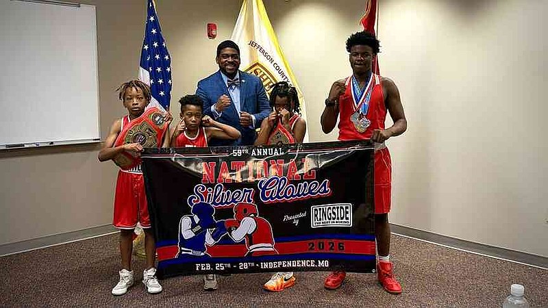 Gloves Not Guns boxing program is a Pine Bluff success story