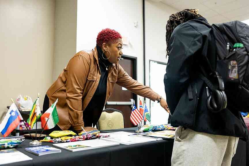 Assistant in UAPB’s Office of International Programs and Studies receives award