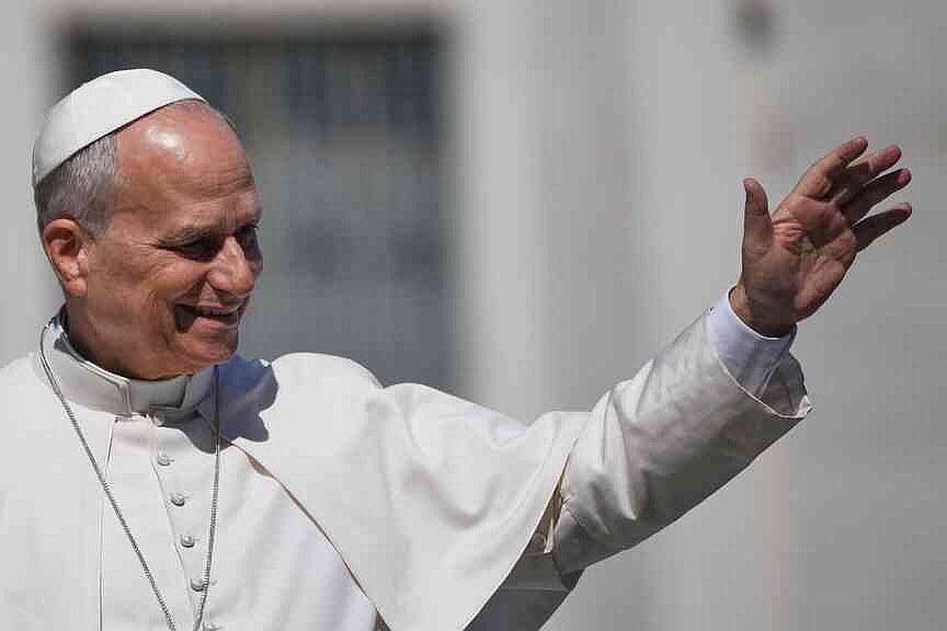 Pope visits Monaco for 1st time in centuries