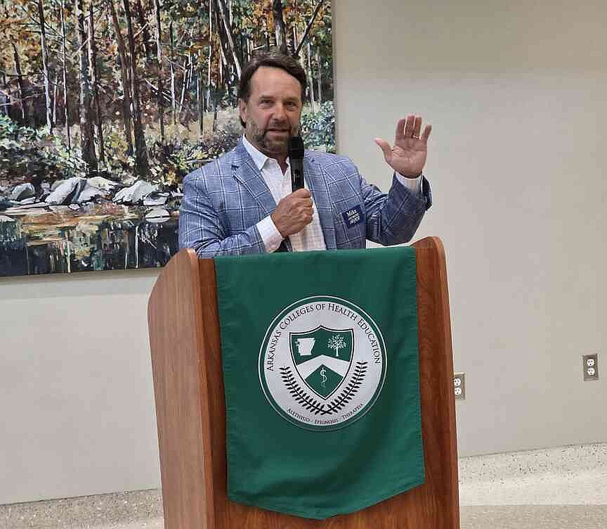 Arvest Foundation donates $100,000 for Arkansas Colleges of Health Education Adopt a Scholar program