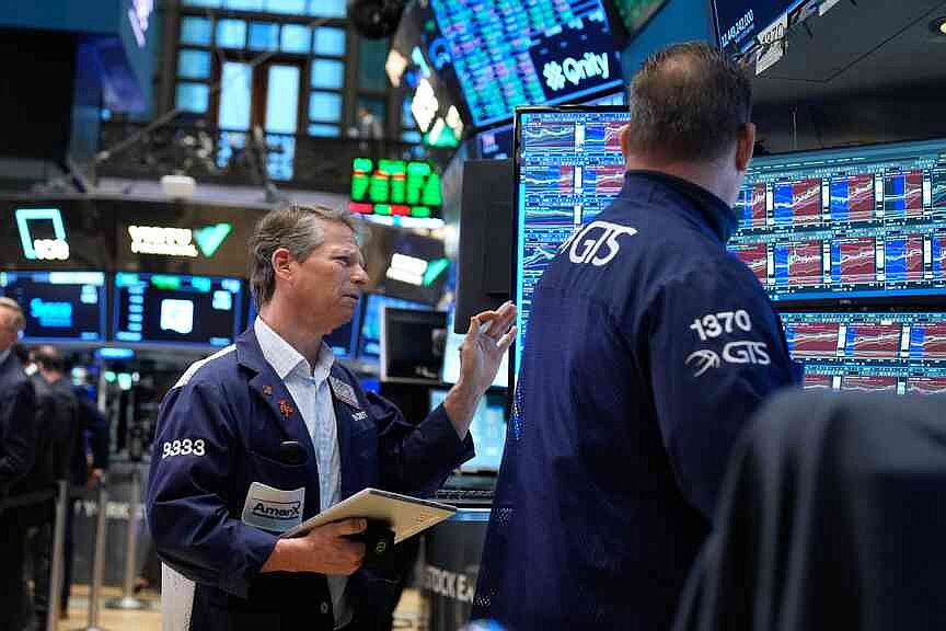 US stocks seesaw amid uncertainty around war