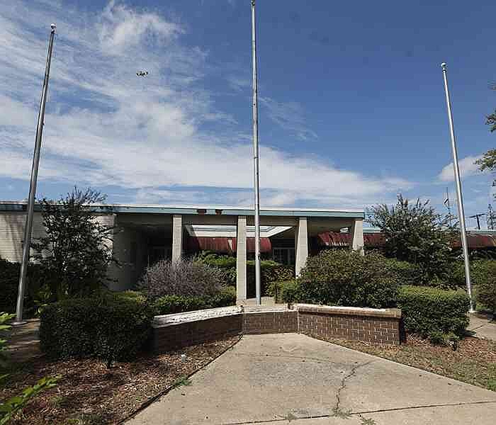 Proposed contract would fund cleanup at site of demolished Little Rock ...