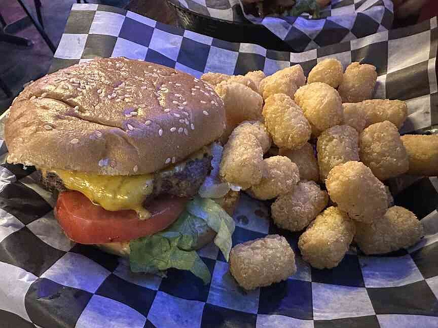 Nominations open for Arkansas’ Best Burger Contest