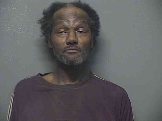 Fired employee allegedly armed with 2 guns arrested after fight with police