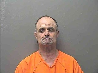 Hot Springs man sought on warrant arrested, allegedly found with drugs